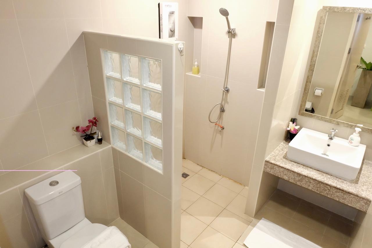 Hostel DewyHouse Chiang Mai Zewnętrze zdjęcie