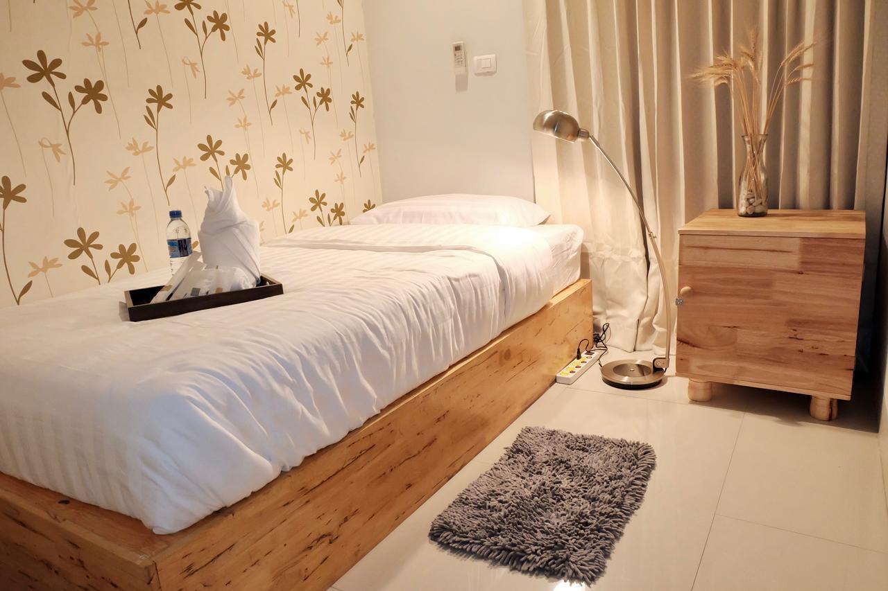 Hostel DewyHouse Chiang Mai Zewnętrze zdjęcie